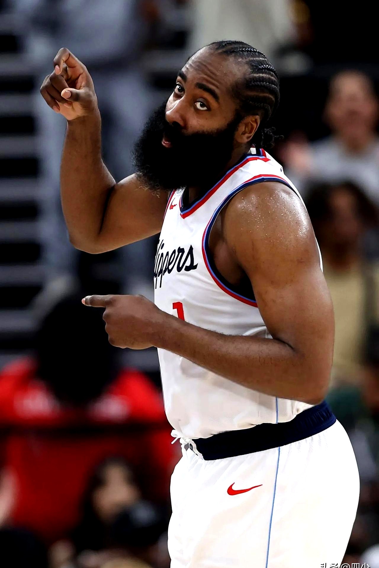 HTH,华体会关于哈登在TES比赛中刷新纪录，夺冠引发热议！的信息