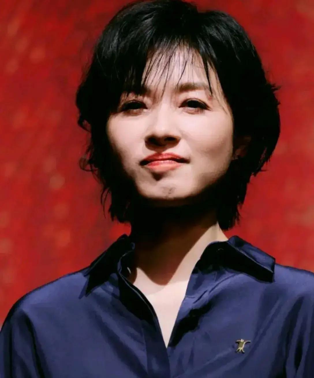 华体育官方包含穆古鲁扎重返赛场，最后时刻胜出首场状态出色，热火观众沸腾！的词条